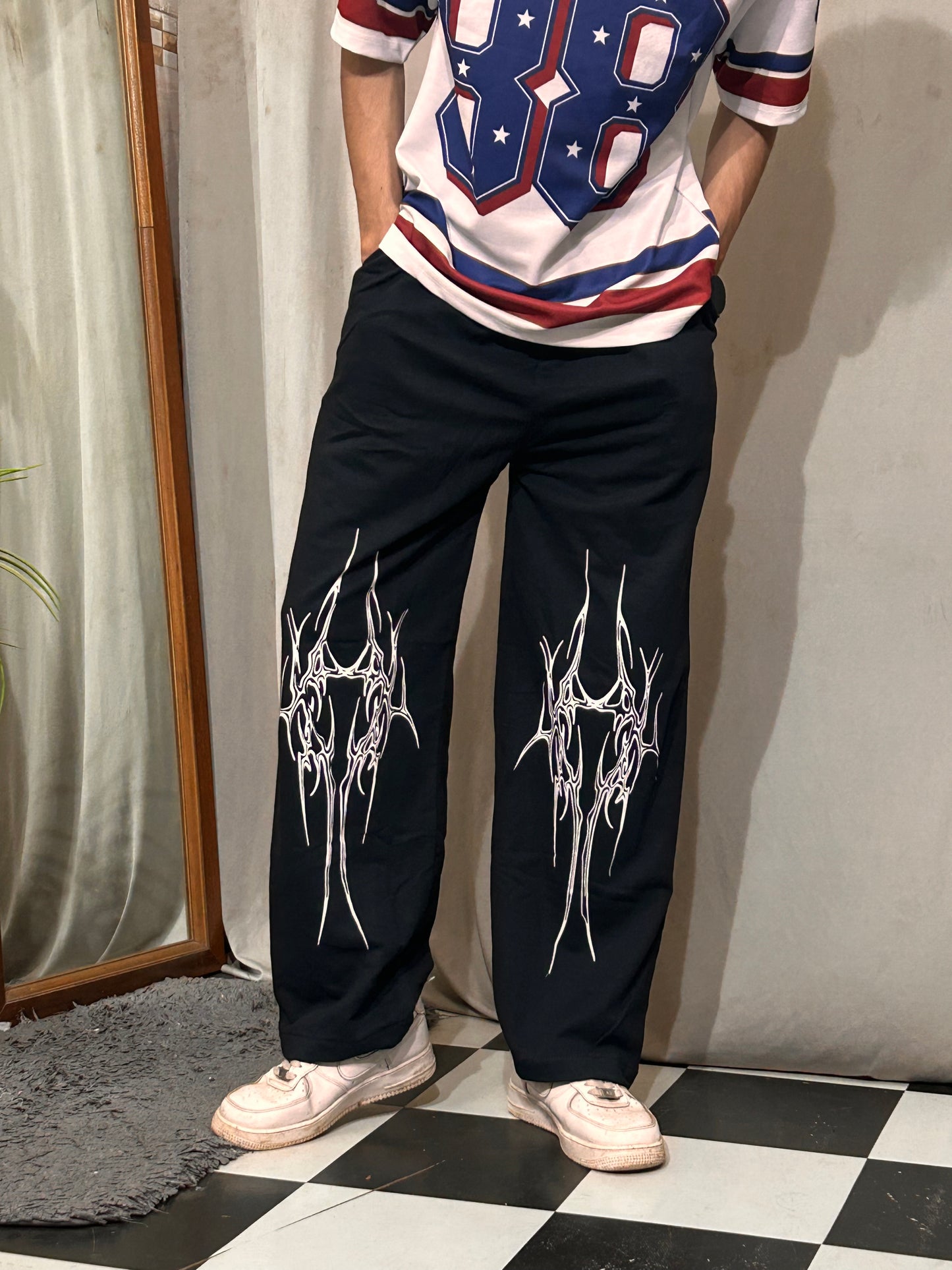 Venom Vein Black Cotton Straight Pant