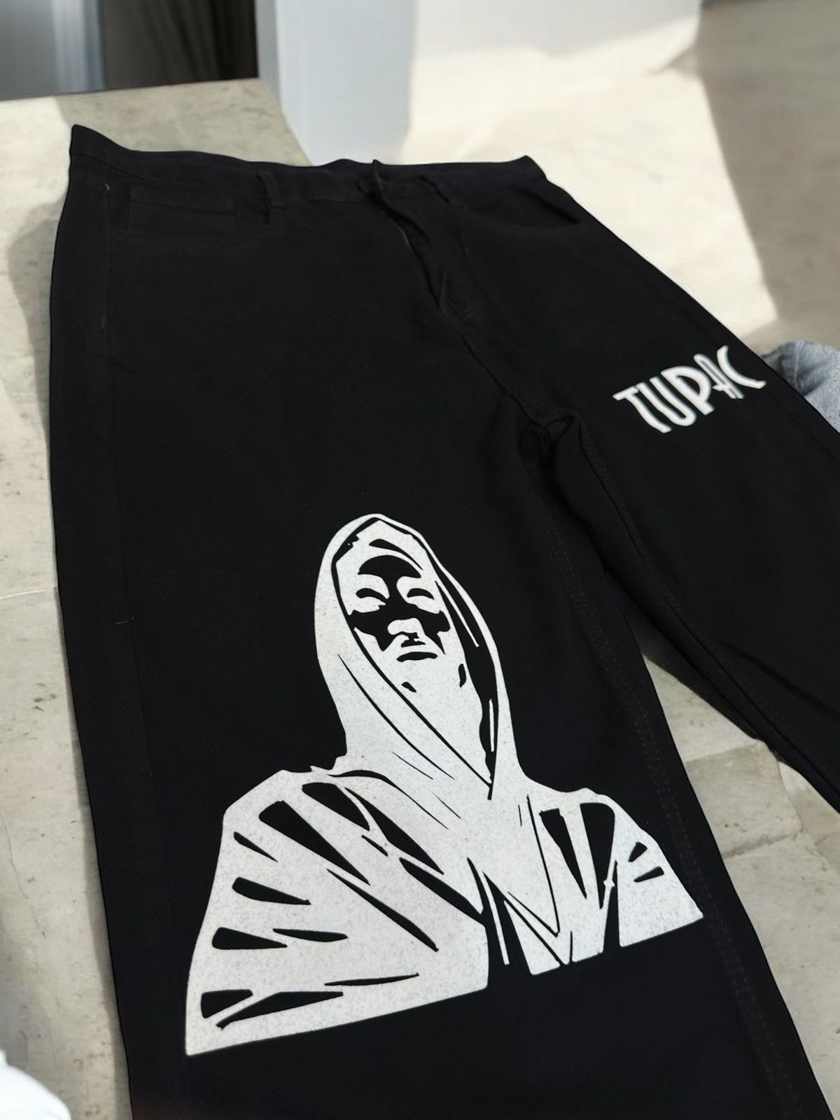 Tupac Black Straight Fit Denim Jeans