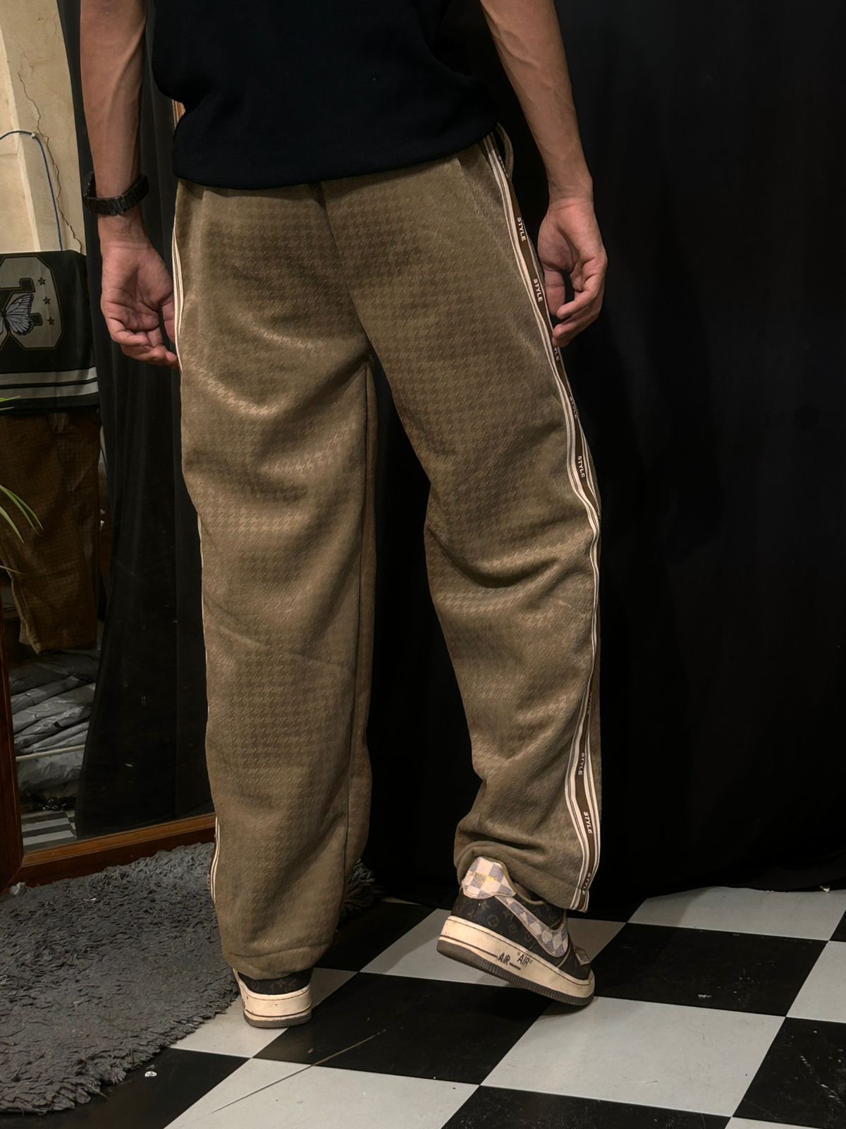 Khaki Velvet Finish Hard Cotton Straight Pant