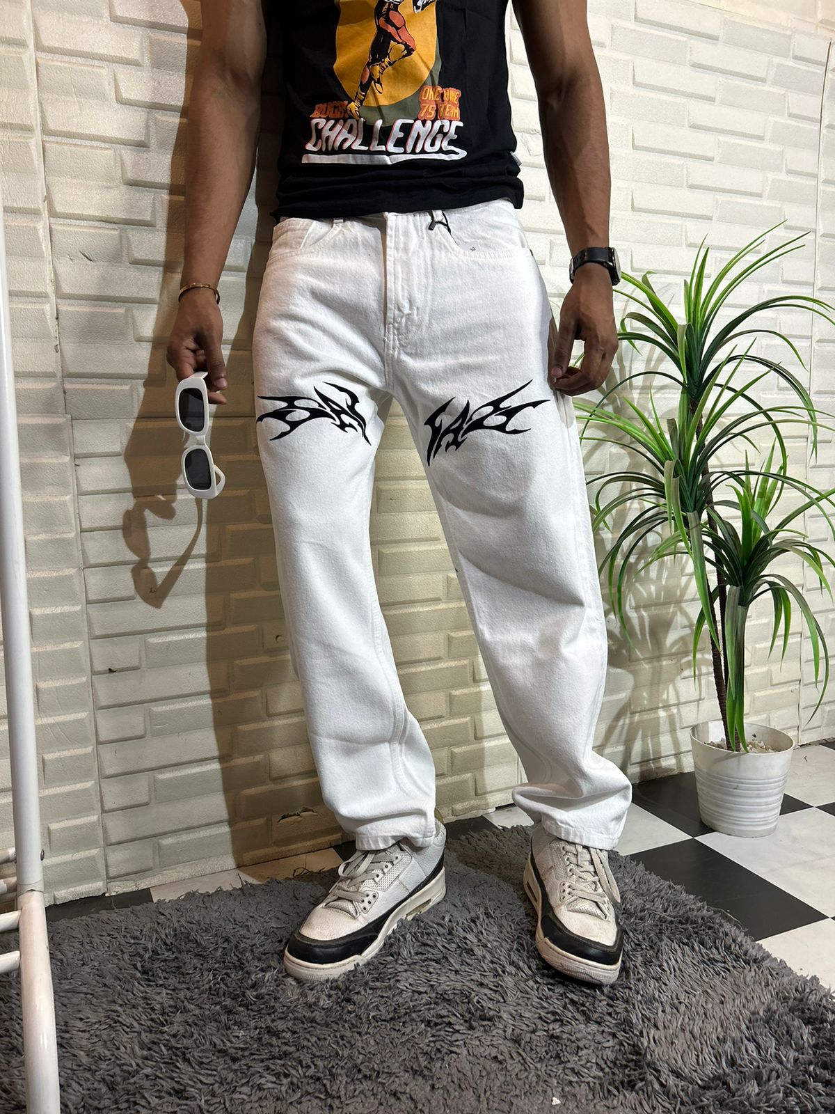 Savage White Straight Fit Baggy Jeans