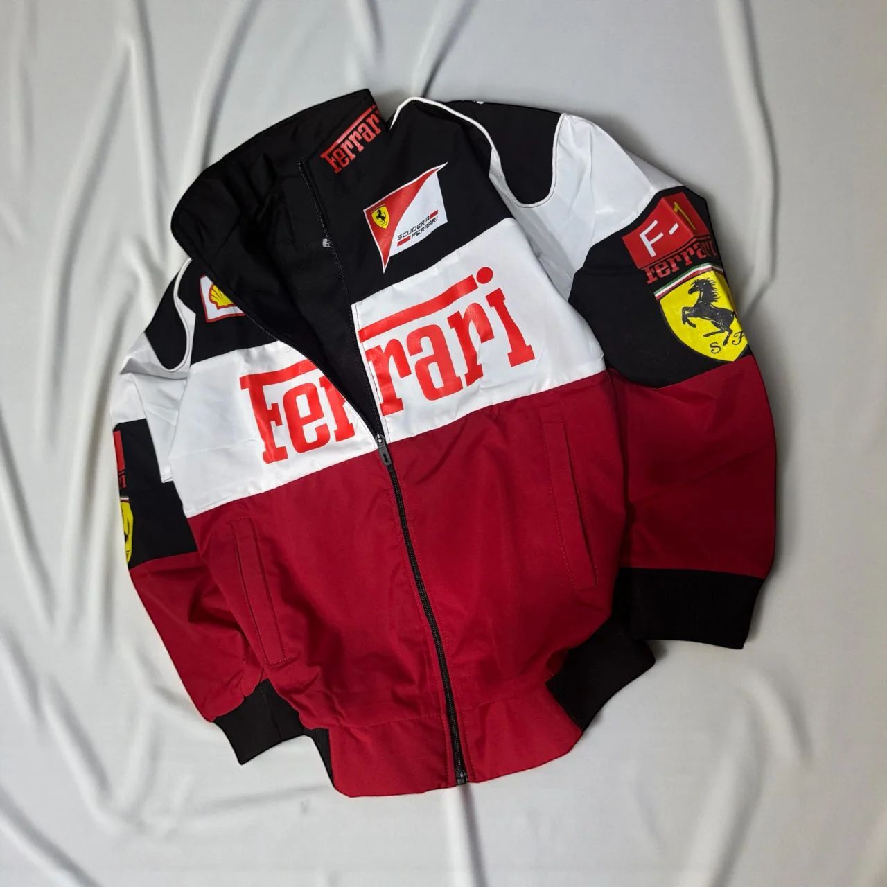 Premium Collection – Tri-Color Racing & Boxy Fit Leather Jacket