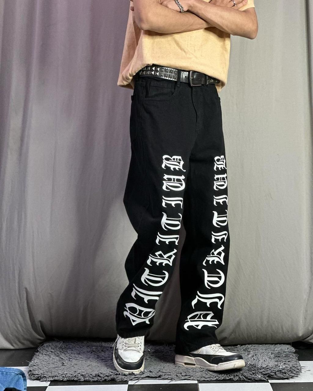 Exotic Black Straight Fit Denim Jeans