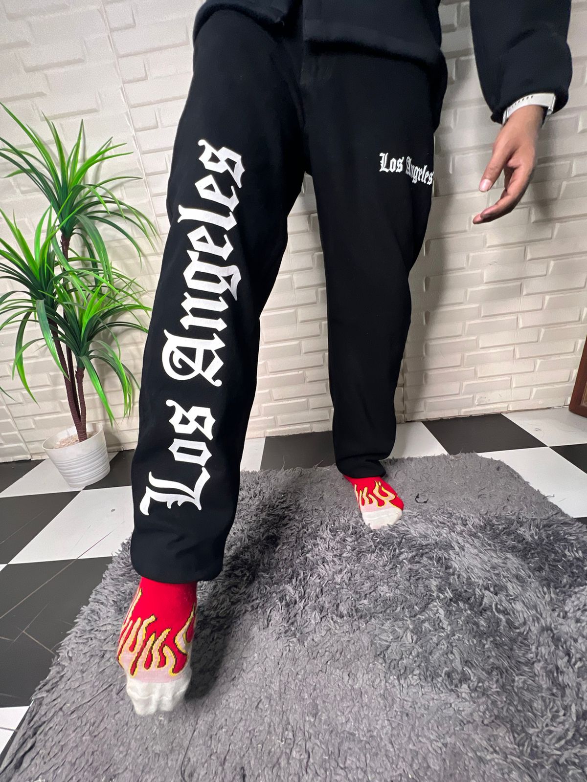 Los Angeles Straight Fit Baggy Jeans For Men