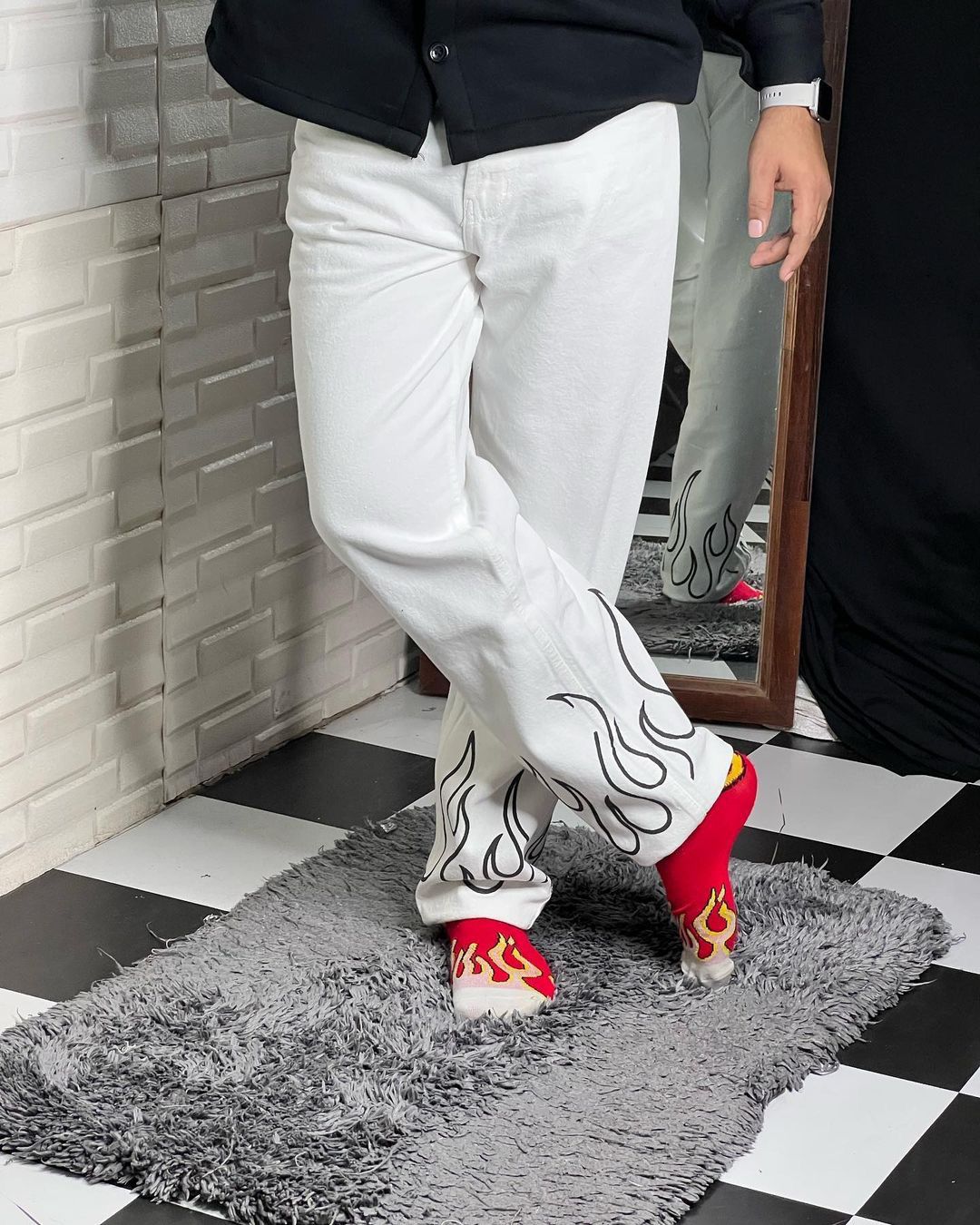 Flame White Straight Fit Baggy Jeans For Men
