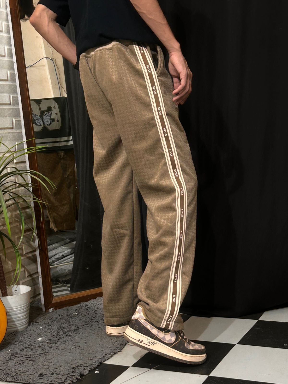 Khaki Velvet Finish Hard Cotton Straight Pant