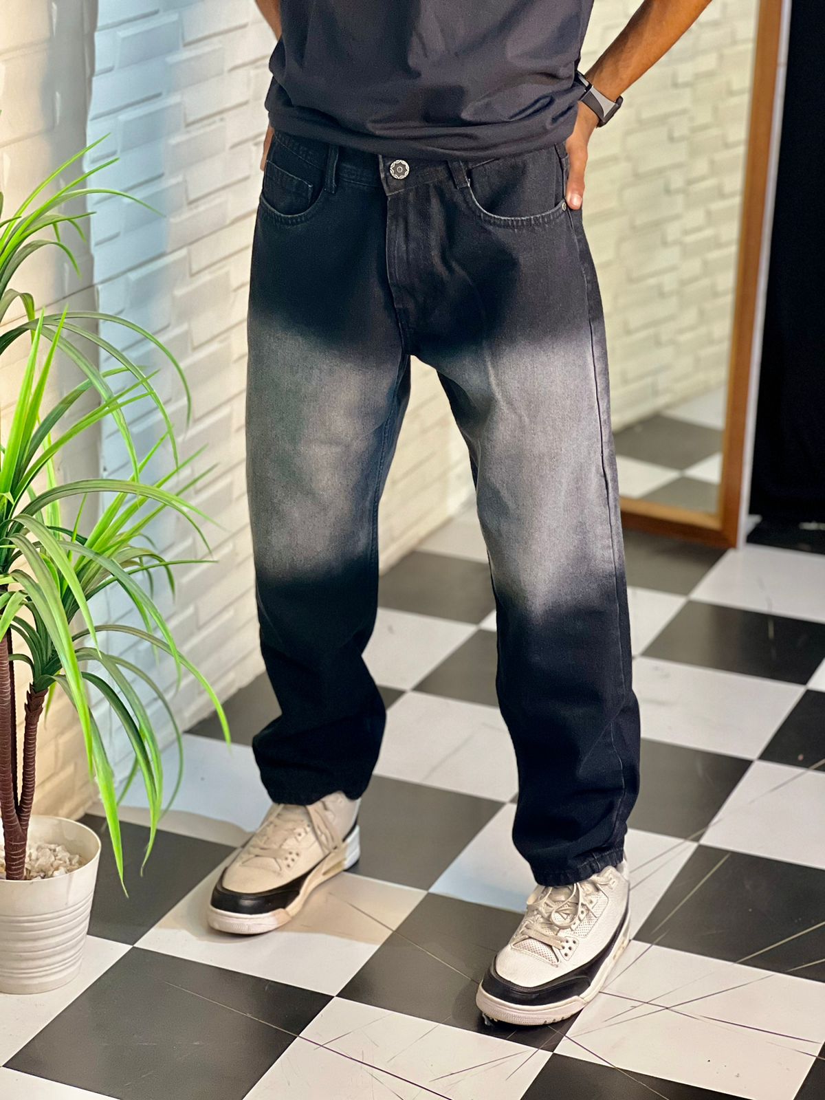 Dual Shade Straight Fit Baggy  Denim Jeans